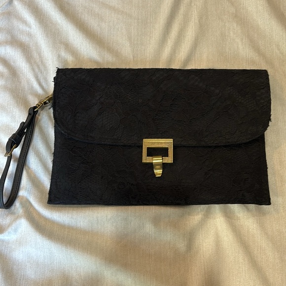 Jason Wu for Target. Lace wristlet. - Picture 3 of 6